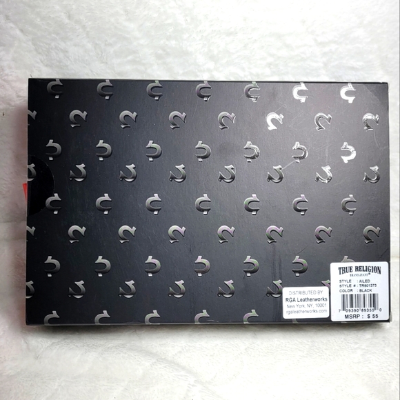 True Religion Leather Wallet & Bracelet Gift Set - Picture 4 of 7